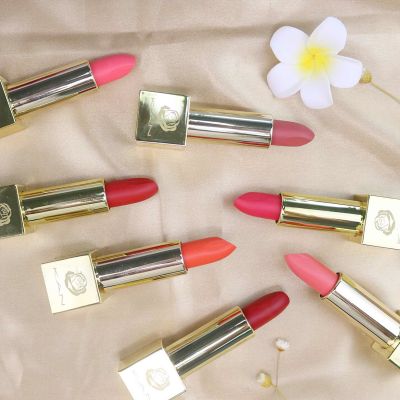  Professional Lips Makeup Waterproof Long Lasting Shimmer Lipstick Luxury Gold Product