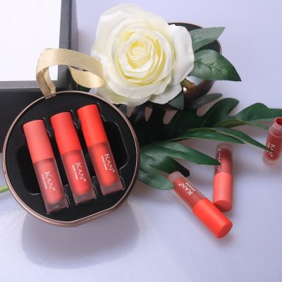 Lip gloss