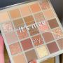 Biya 25 Colors Eye Shadow Palette 