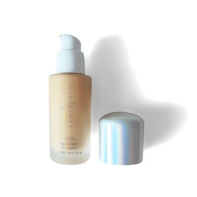 Marlylufe Marine Matte Foundation